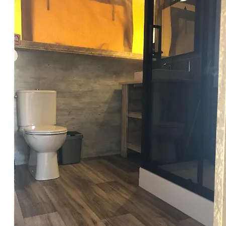 De Hazelaarshof Luxe Glampingtent Bij Natuurgebied De Millingerwaard Glamping *