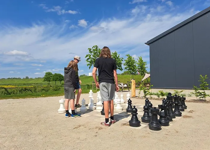De Hazelaarshof Luxe Glampingtent Bij Natuurgebied De Millingerwaard Luxe tent