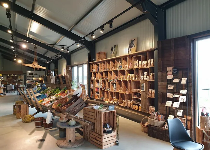 De Hazelaarshof Luxe Glampingtent Bij Natuurgebied De Millingerwaard Luxe tent