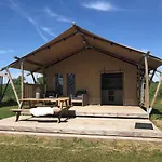 De Hazelaarshof Luxe Glampingtent Bij Natuurgebied De Millingerwaard * Kekerdom