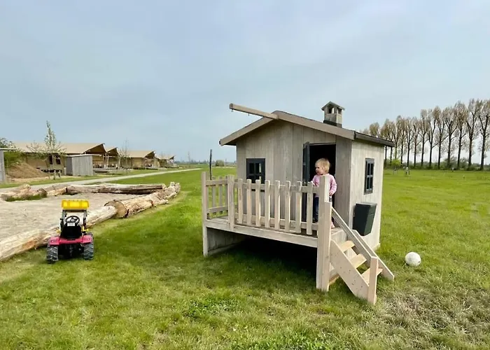 De Hazelaarshof Luxe Glampingtent Bij Natuurgebied De Millingerwaard Lyxtält
